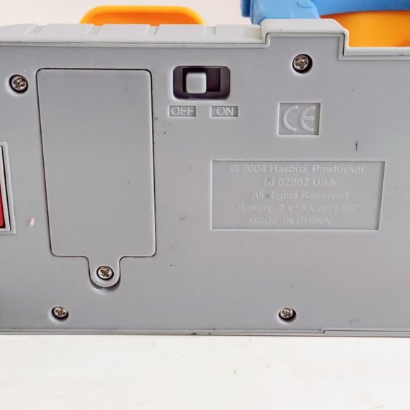 Playskool 2004 Talking Car Wash Ramp with Tow Truck - Picture 4 of 6